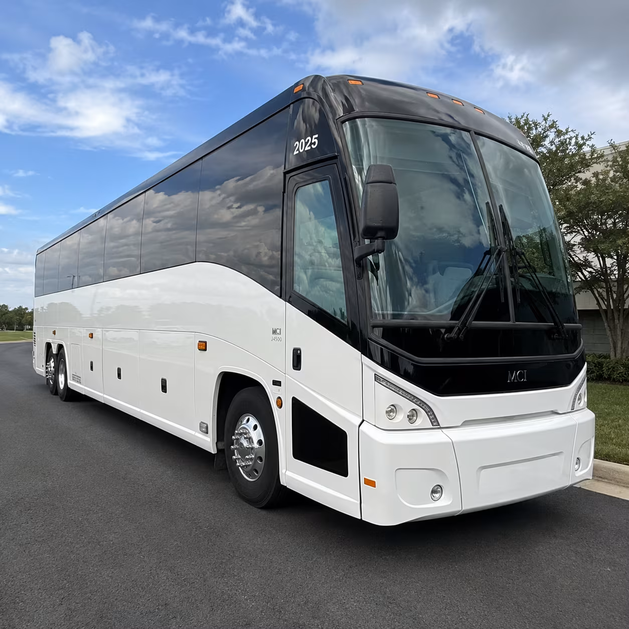 corporate event transportation to naval and government facilities near suffolk