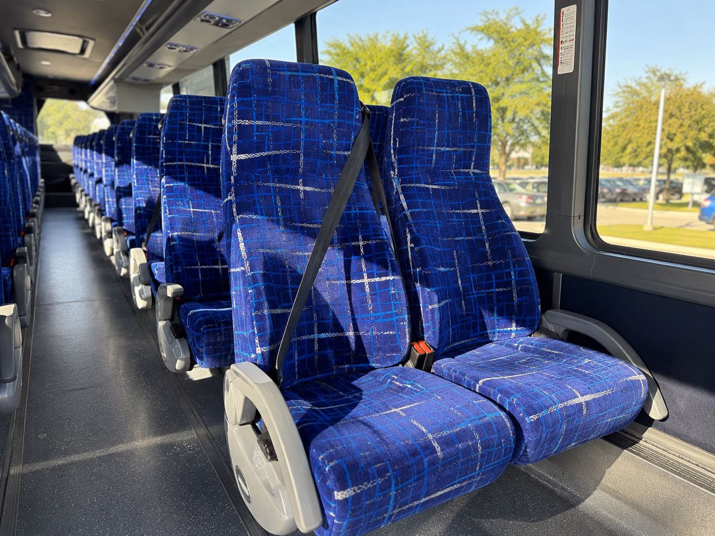 full day wine tour buses to the williamsburg winery