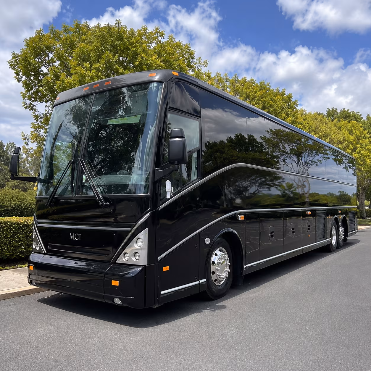 group shuttles to suffolk peanut fest and hampton roads festivals